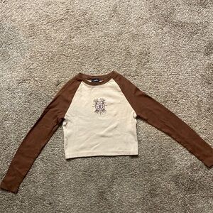 Cropped long sleeve
